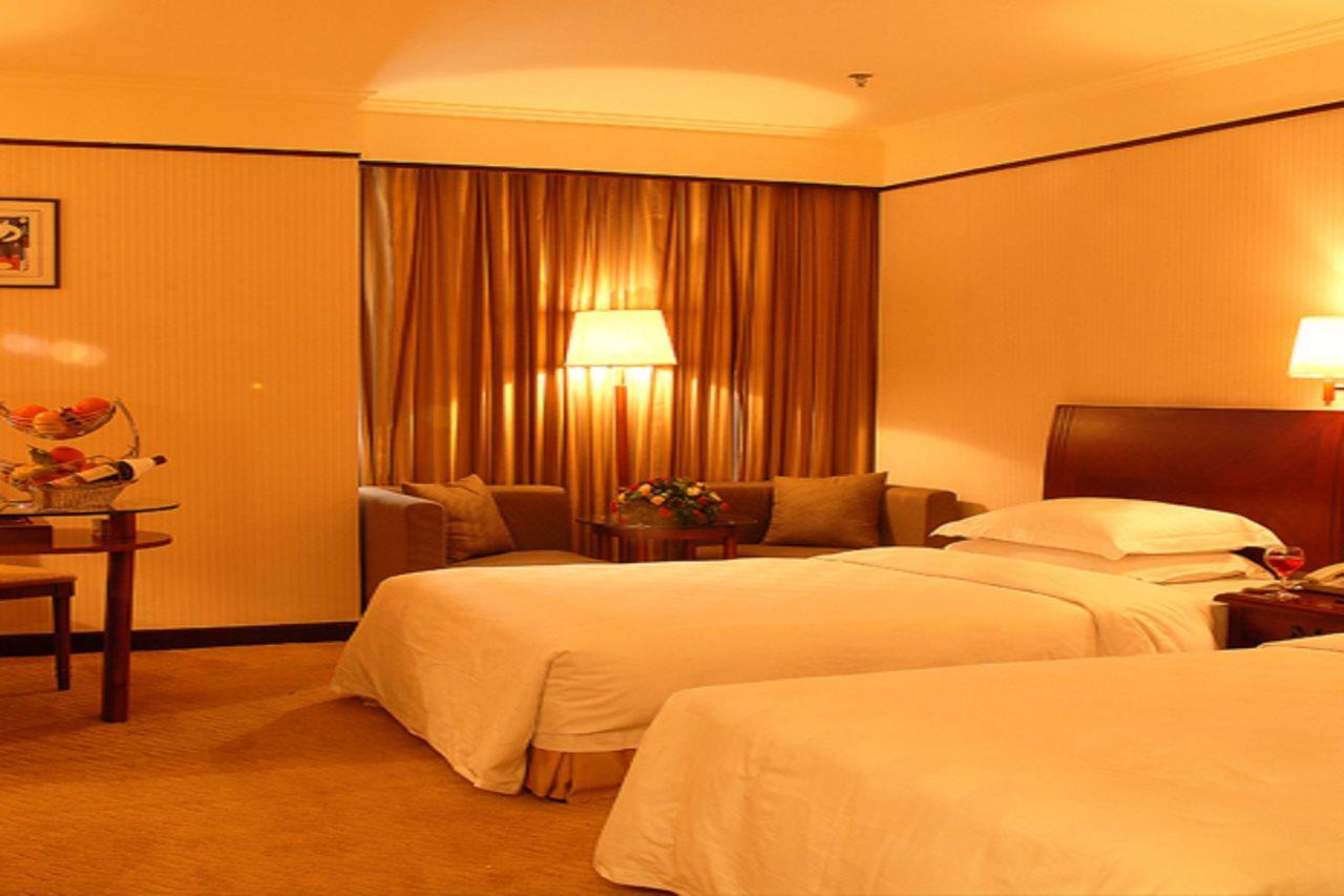 Royalty Hotel Shenzhen Buitenkant foto