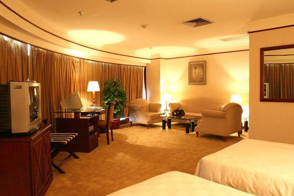 Royalty Hotel Shenzhen Buitenkant foto