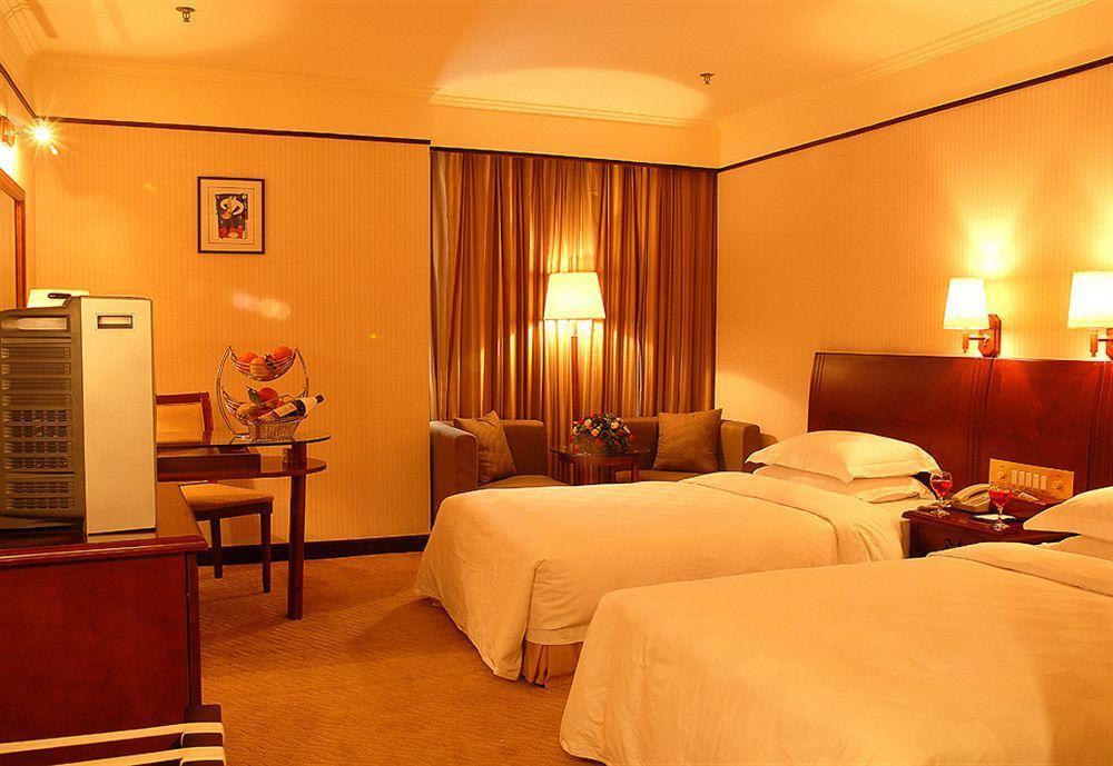 Royalty Hotel Shenzhen Buitenkant foto