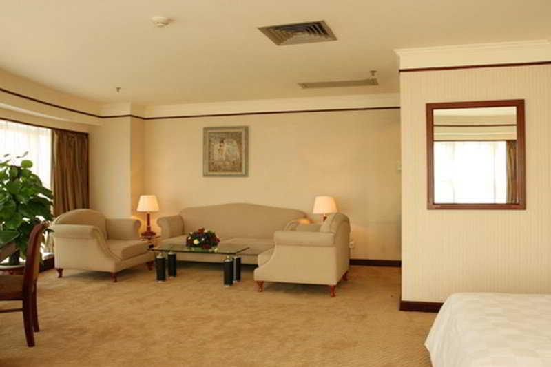 Royalty Hotel Shenzhen Buitenkant foto